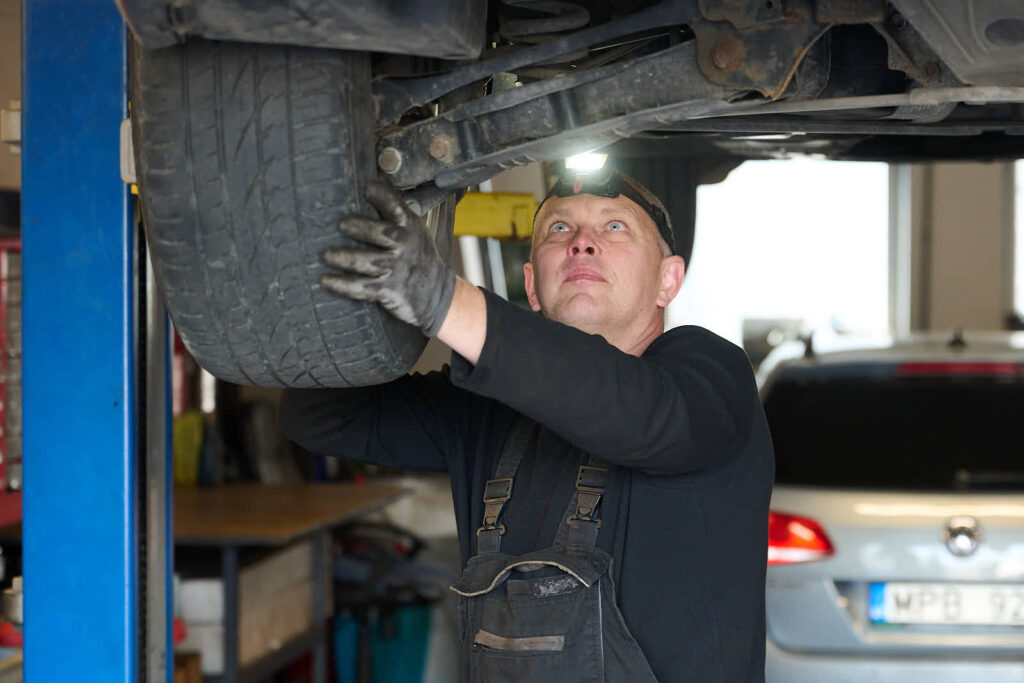 Pakabos remontas vilnius